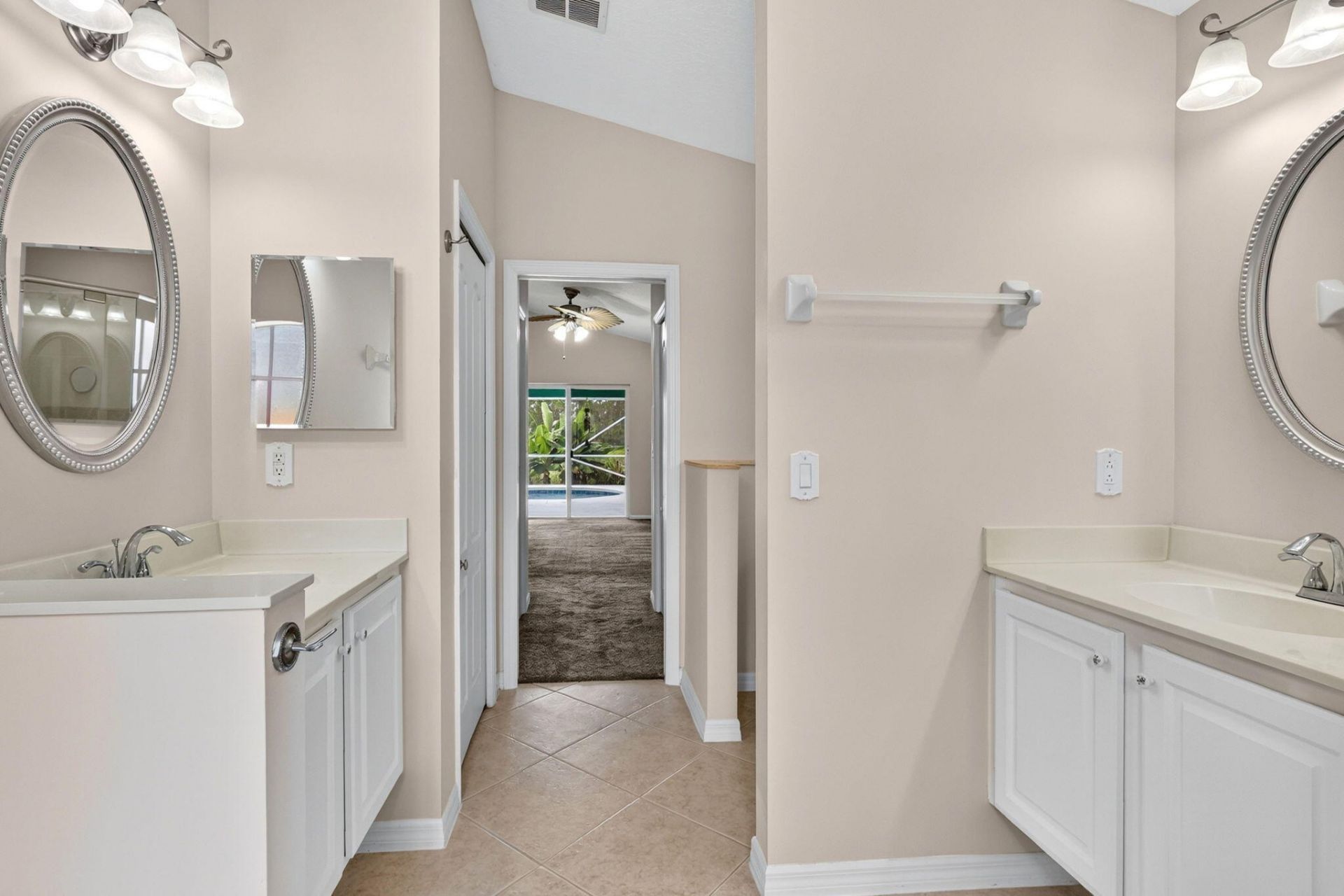 482 NW Sunflower Place, Jensen Beach, FL 34957 Photo