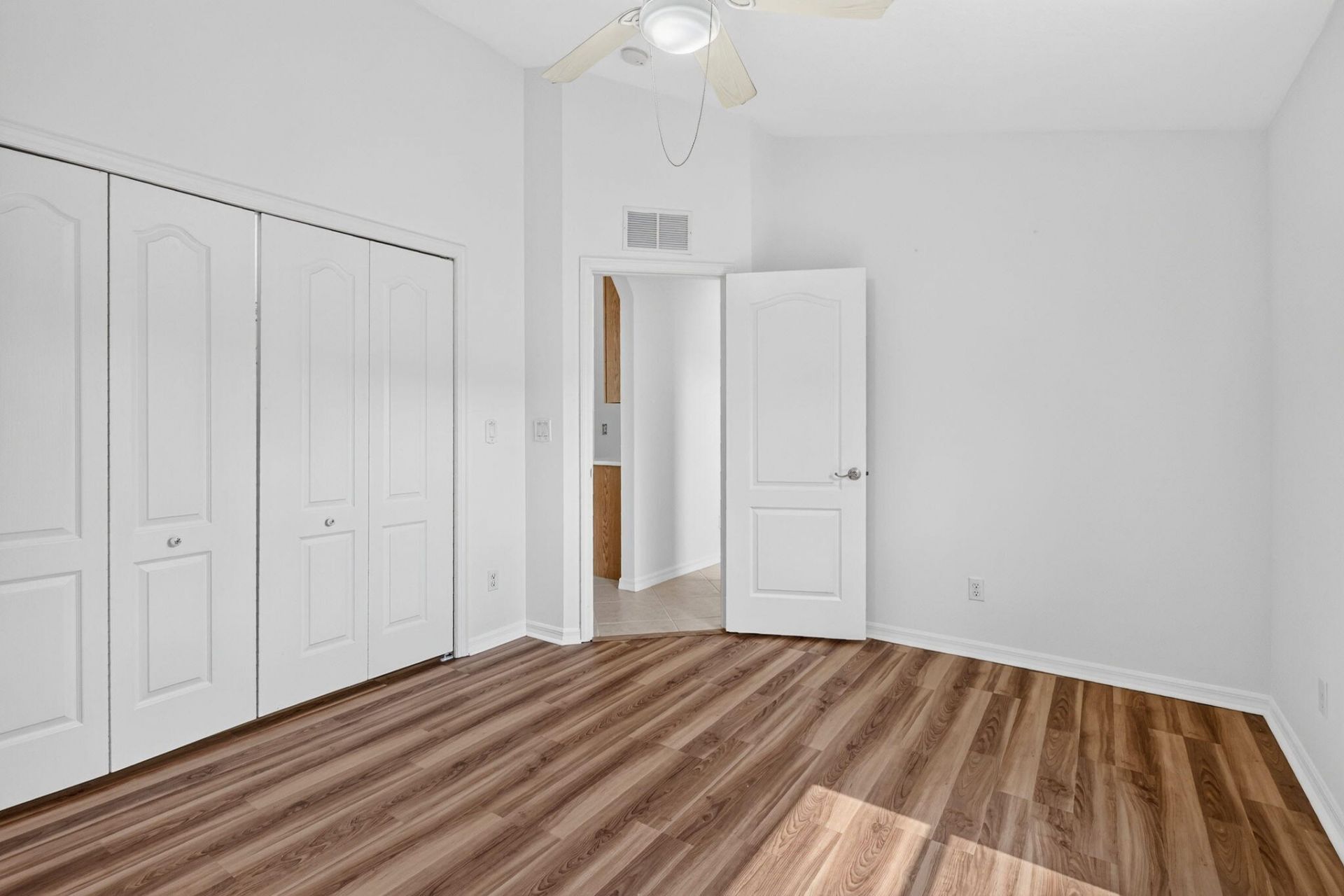 482 NW Sunflower Place, Jensen Beach, FL 34957 Photo