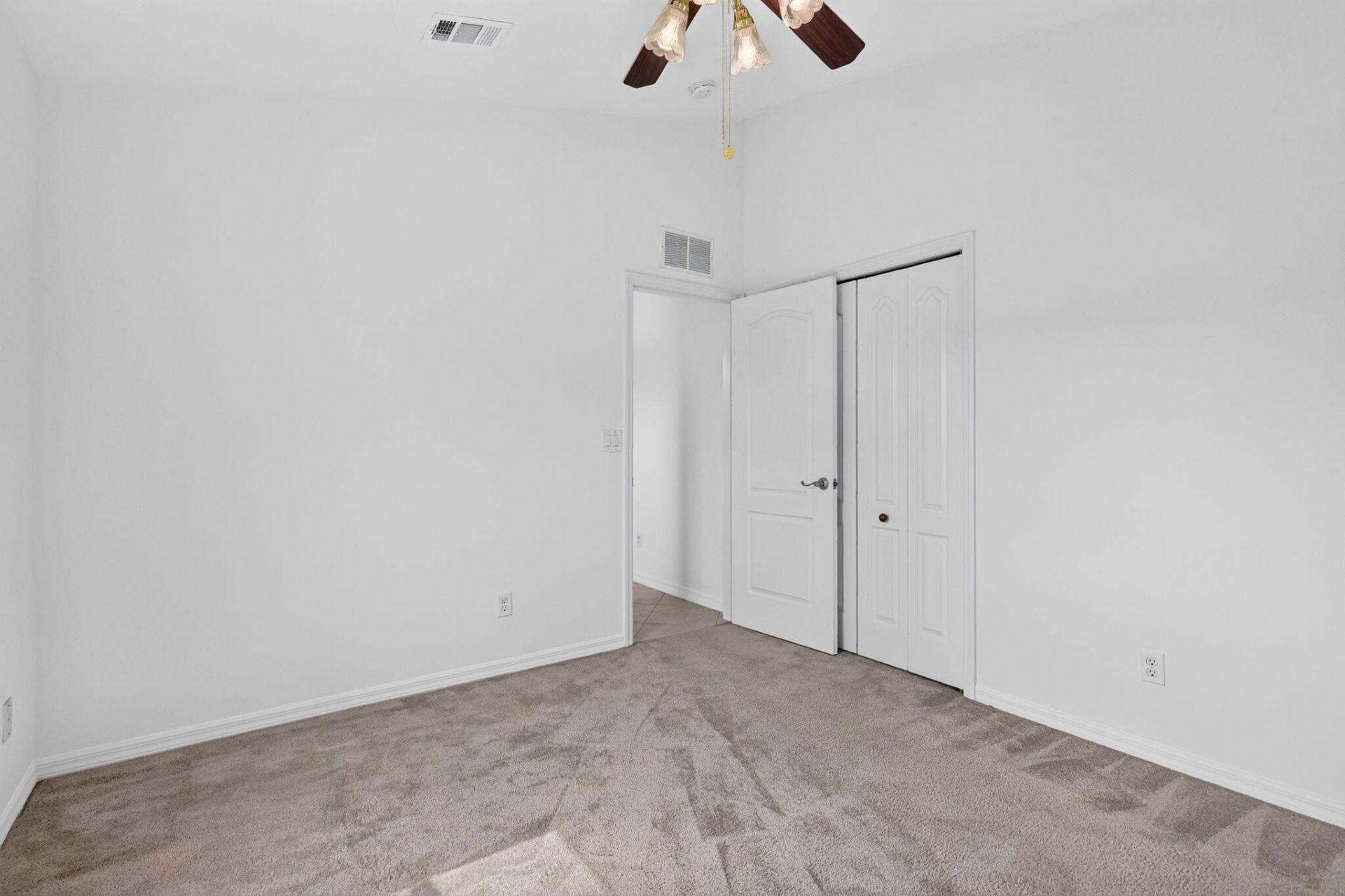 482 NW Sunflower Place, Jensen Beach, FL 34957 Photo