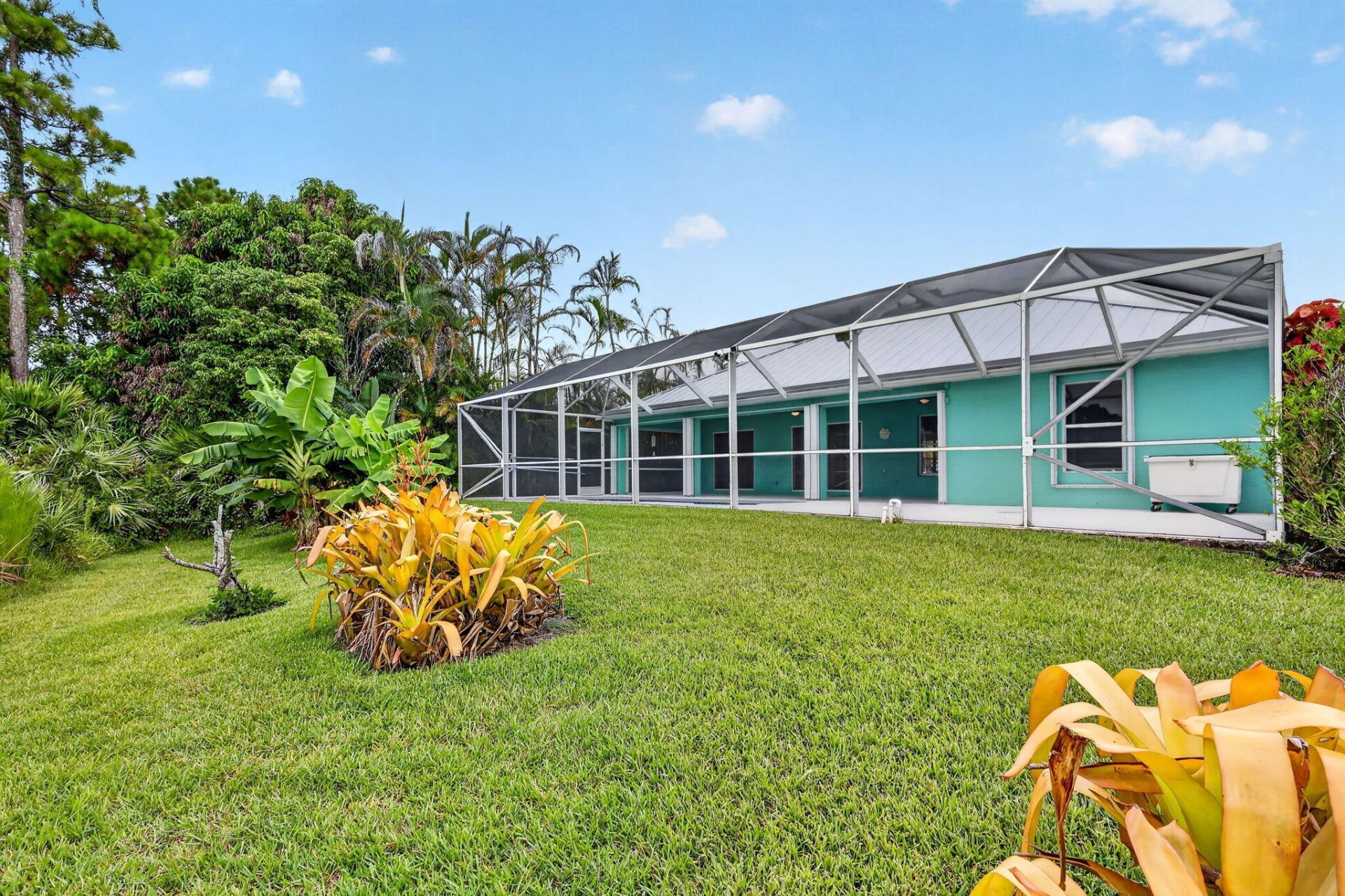 482 NW Sunflower Place, Jensen Beach, FL 34957 Photo