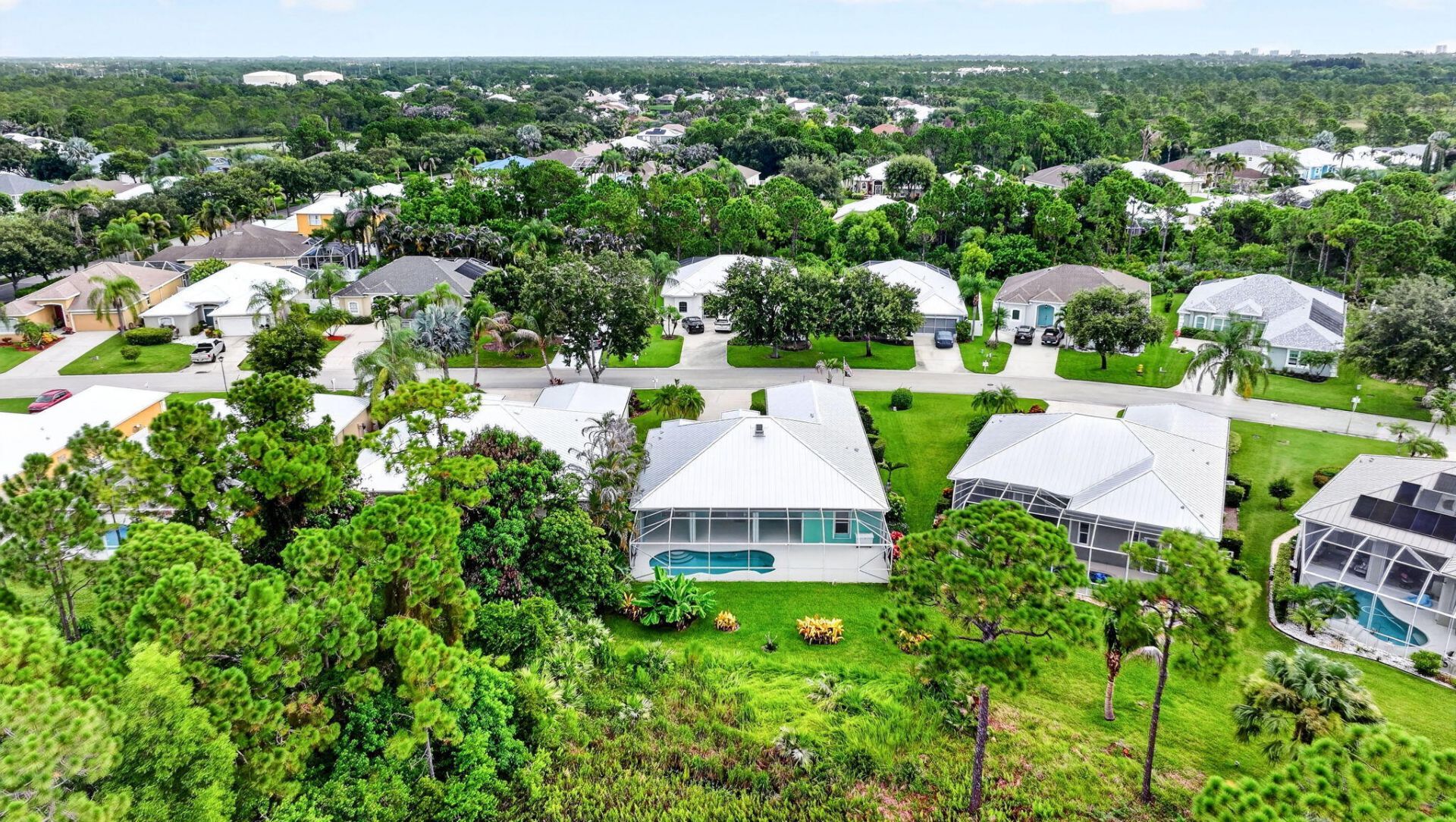 482 NW Sunflower Place, Jensen Beach, FL 34957 Photo