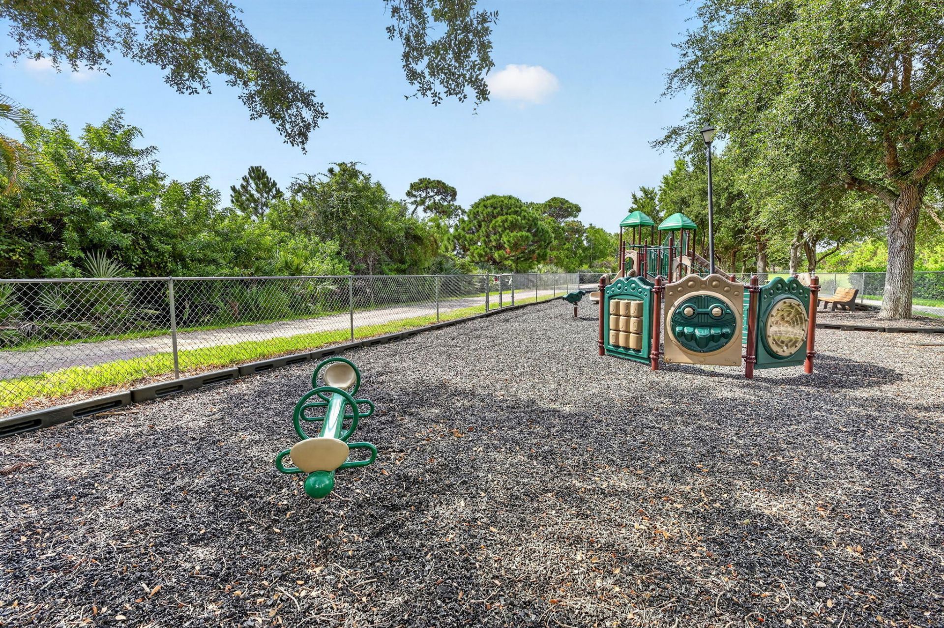 482 NW Sunflower Place, Jensen Beach, FL 34957 Photo