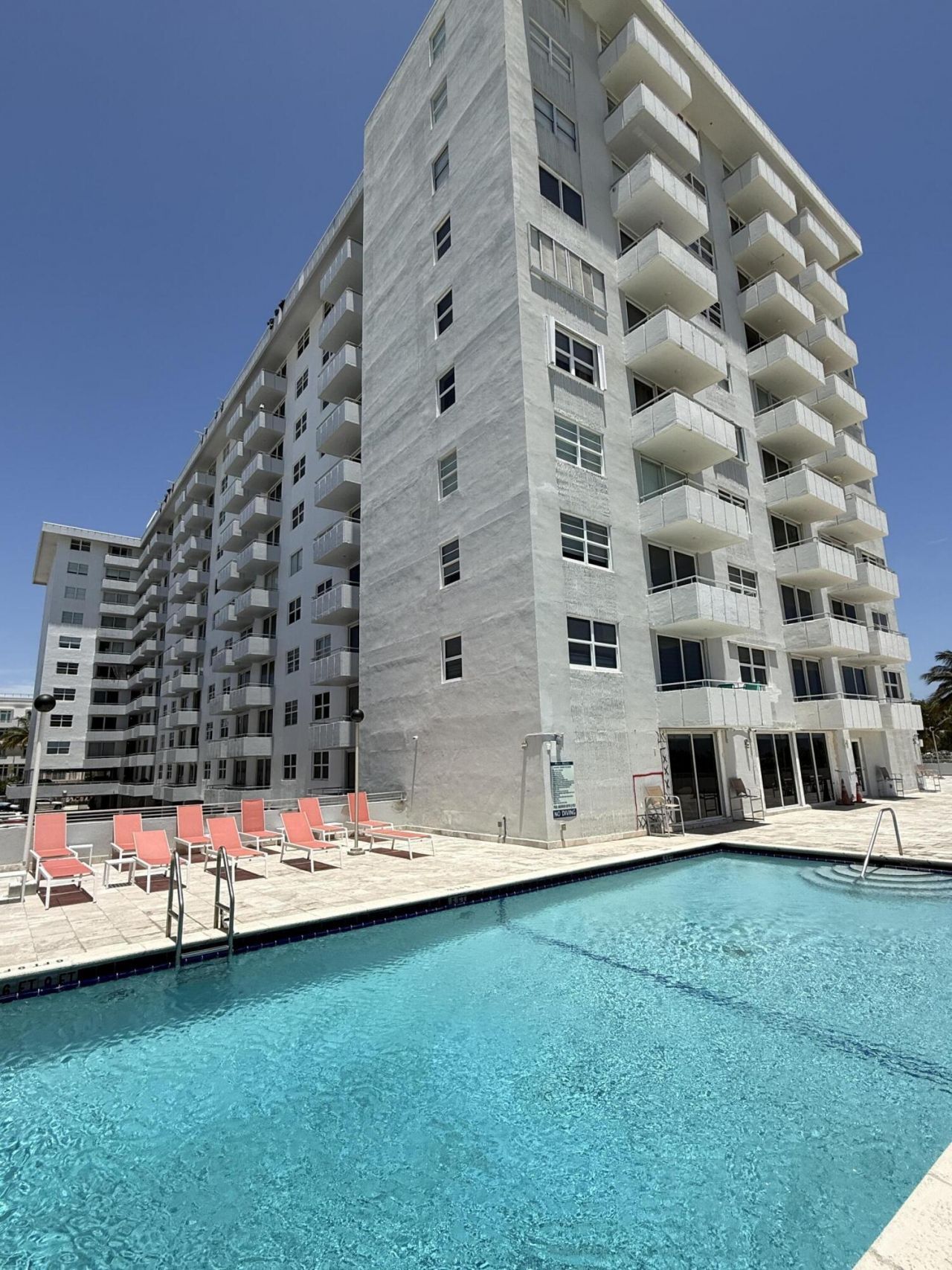 465 Ocean Drive, Unit 320, Miami Beach, FL 33139 Photo