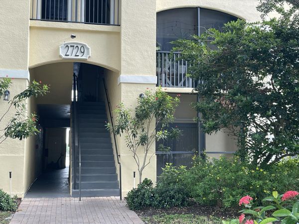 2729 Anzio Court, Unit 102, Palm Beach Gardens, FL 33410