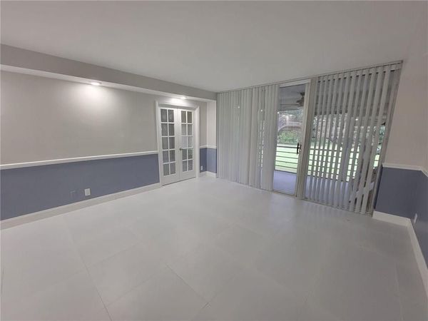 800 E CYPRESS Lane, Unit 202, Pompano Beach, FL 33069