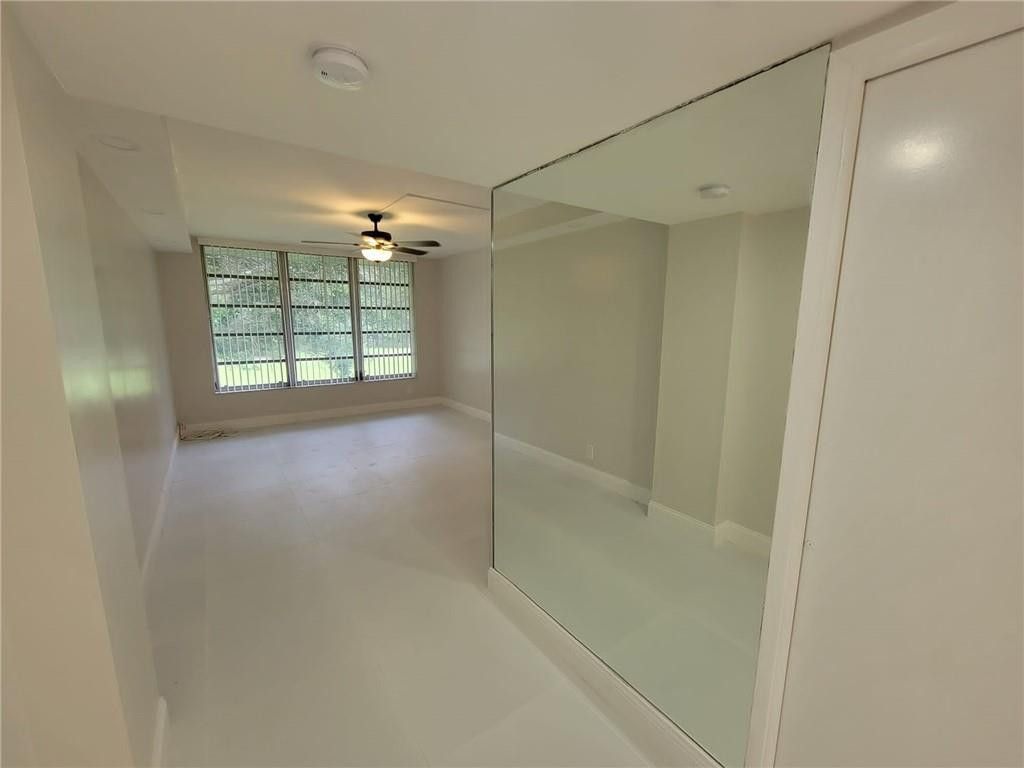 800 E Cypress Lane, Unit 202, Pompano Beach, FL 33069 Photo