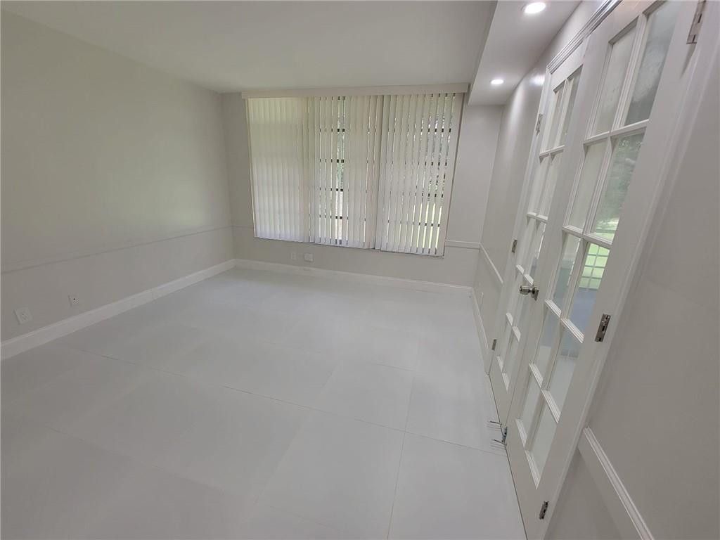 800 E Cypress Lane, Unit 202, Pompano Beach, FL 33069 Photo