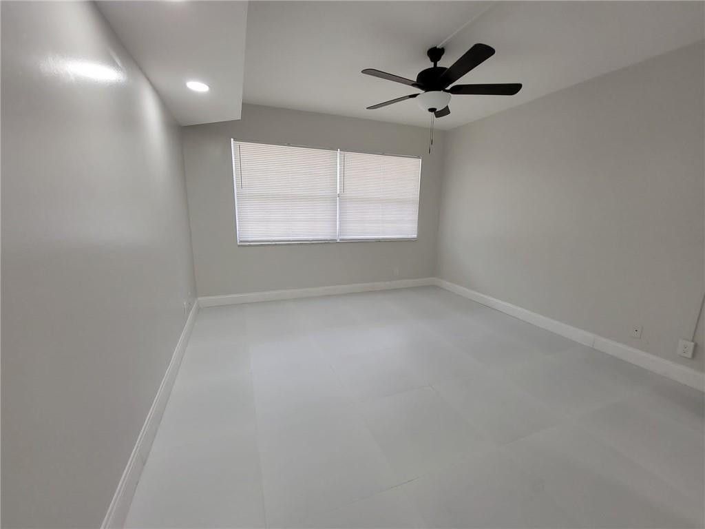 800 E Cypress Lane, Unit 202, Pompano Beach, FL 33069 Photo