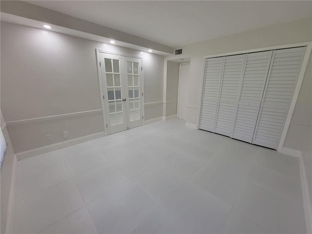 800 E Cypress Lane, Unit 202, Pompano Beach, FL 33069 Photo