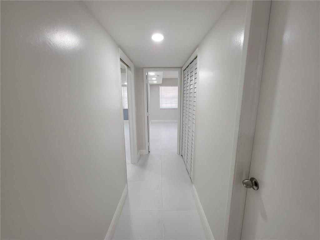 800 E Cypress Lane, Unit 202, Pompano Beach, FL 33069 Photo