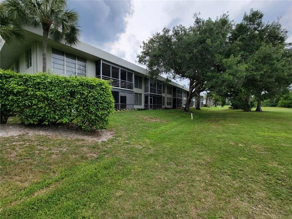 800 E Cypress Lane, Unit 202, Pompano Beach, FL 33069 Photo