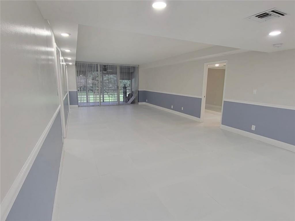 800 E Cypress Lane, Unit 202, Pompano Beach, FL 33069 Photo