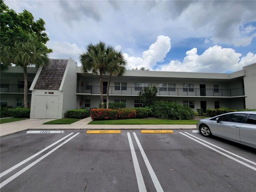 800 E Cypress Lane, Unit 202, Pompano Beach, FL 33069 Photo