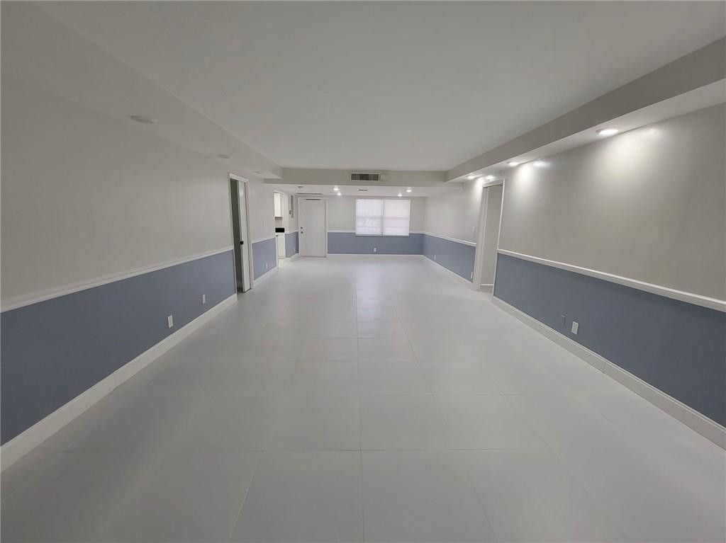 800 E Cypress Lane, Unit 202, Pompano Beach, FL 33069 Photo