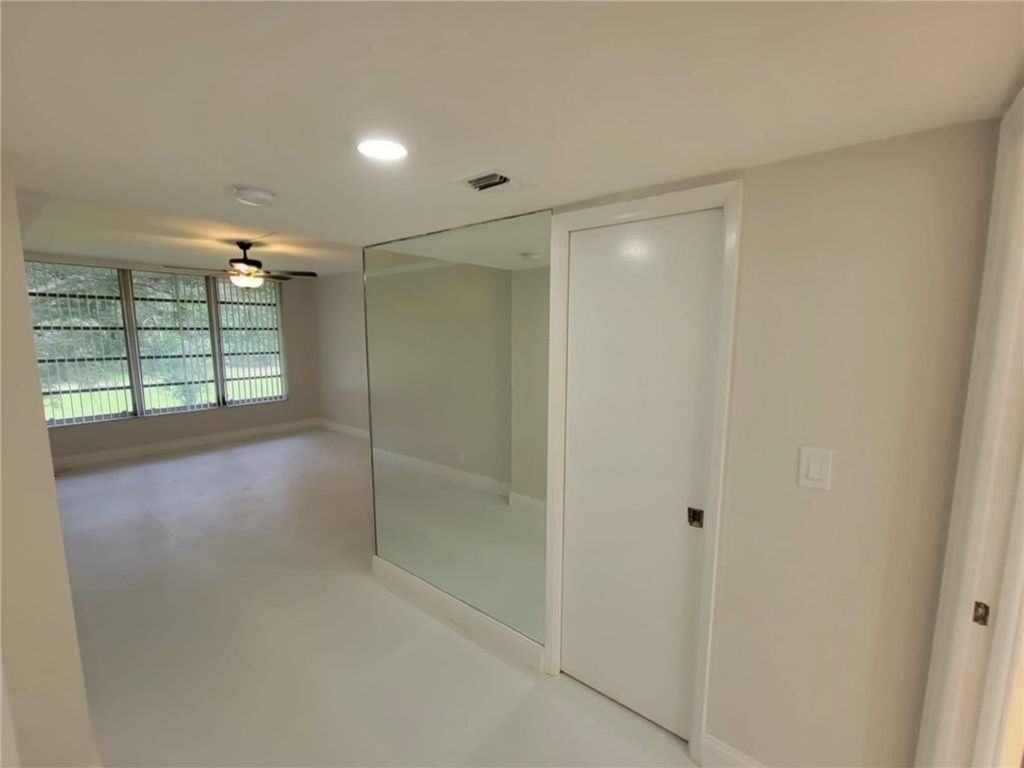 800 E Cypress Lane, Unit 202, Pompano Beach, FL 33069 Photo