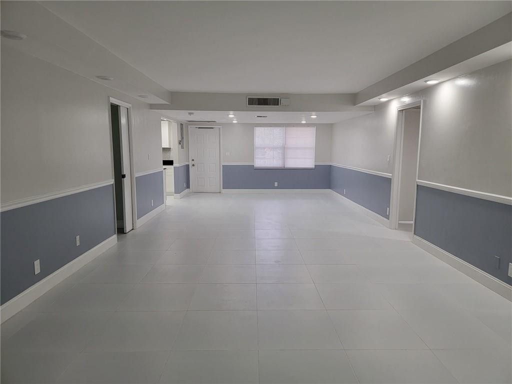 800 E Cypress Lane, Unit 202, Pompano Beach, FL 33069 Photo