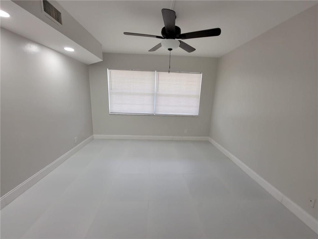 800 E Cypress Lane, Unit 202, Pompano Beach, FL 33069 Photo