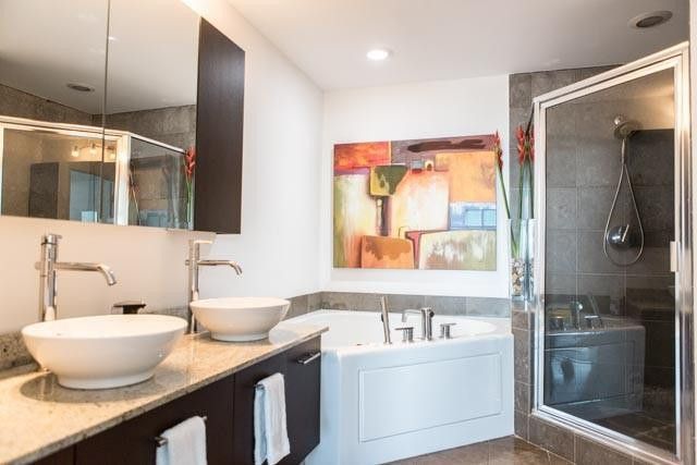 3029 NE 188th Street, Unit 914, Aventura, FL 33180 Photo