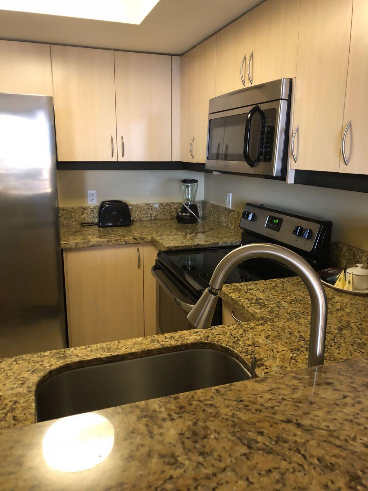 2951 S Bayshore Drive, Unit 805, Miami, FL 33133 Photo