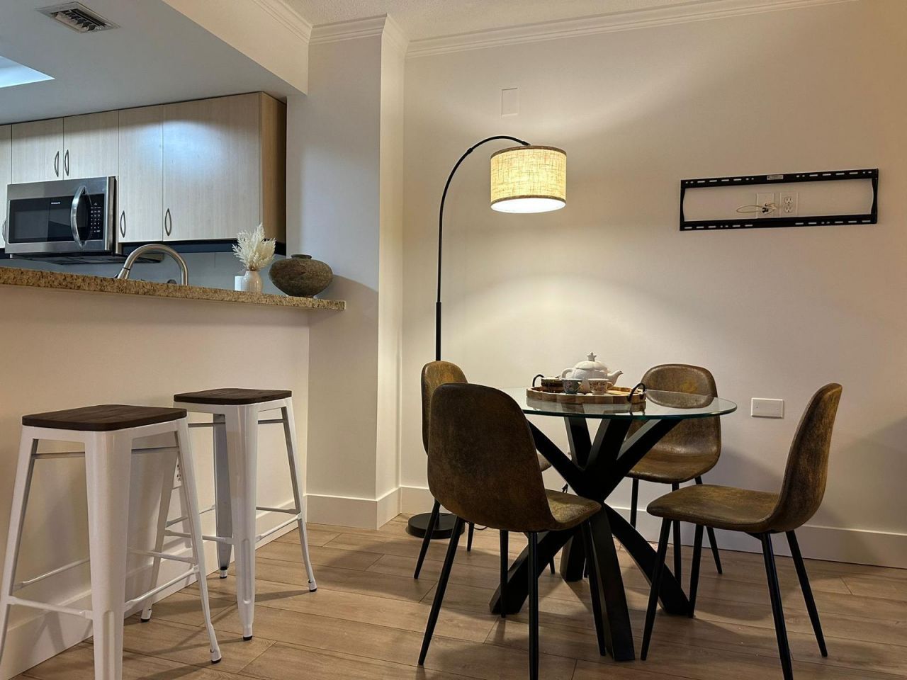 2951 S Bayshore Drive, Unit 805, Miami, FL 33133 Photo