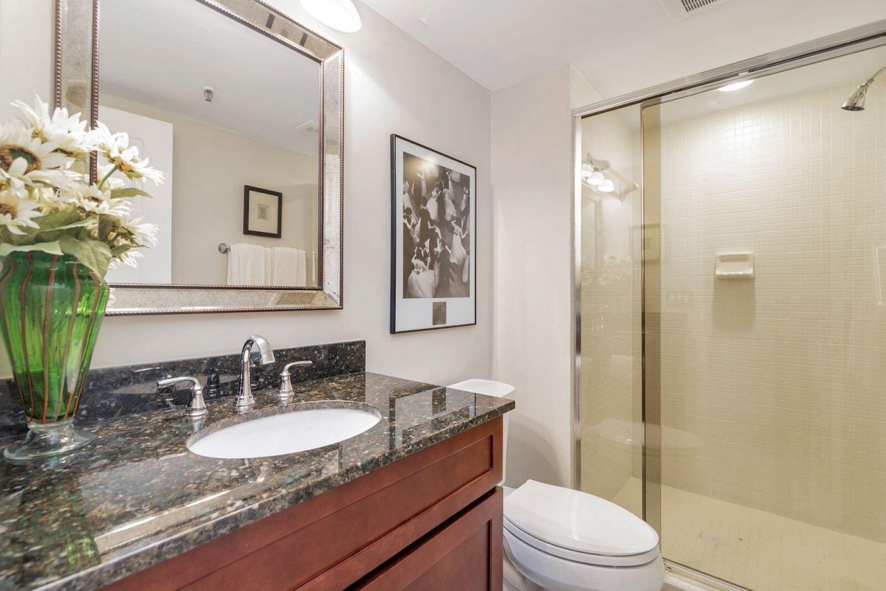 2480 Presidential Way, Unit 1901, West Palm Beach, FL 33401 Photo