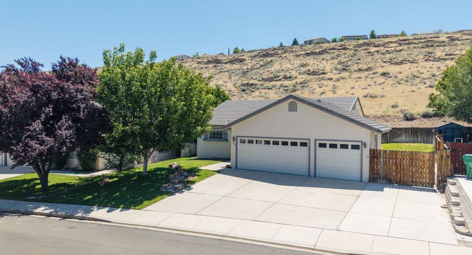 4568 Goodwin Road, Sparks, NV 89436 Photo