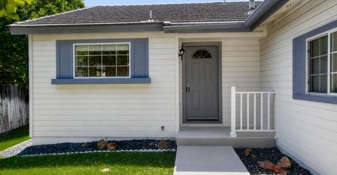 4568 Goodwin Road, Sparks, NV 89436 Photo