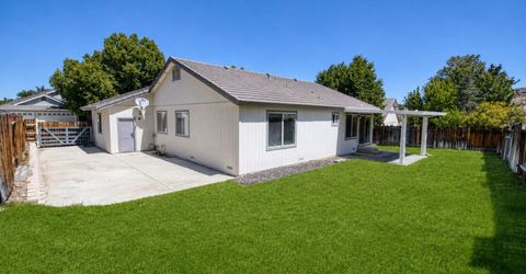 4568 Goodwin Road, Sparks, NV 89436 Photo