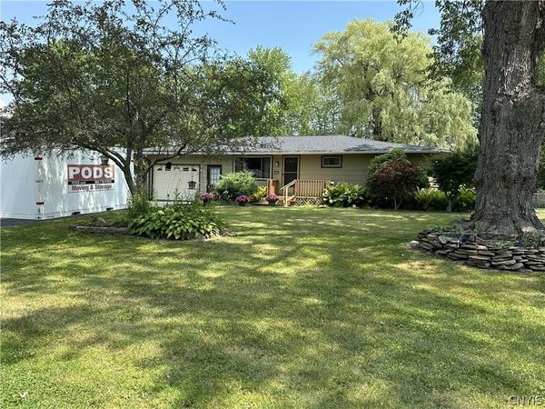 8542 Belnor Drive, Cicero, NY 13039