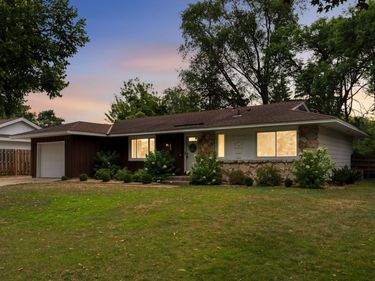 8383 Henna Avenue S, Cottage Grove, MN 55016