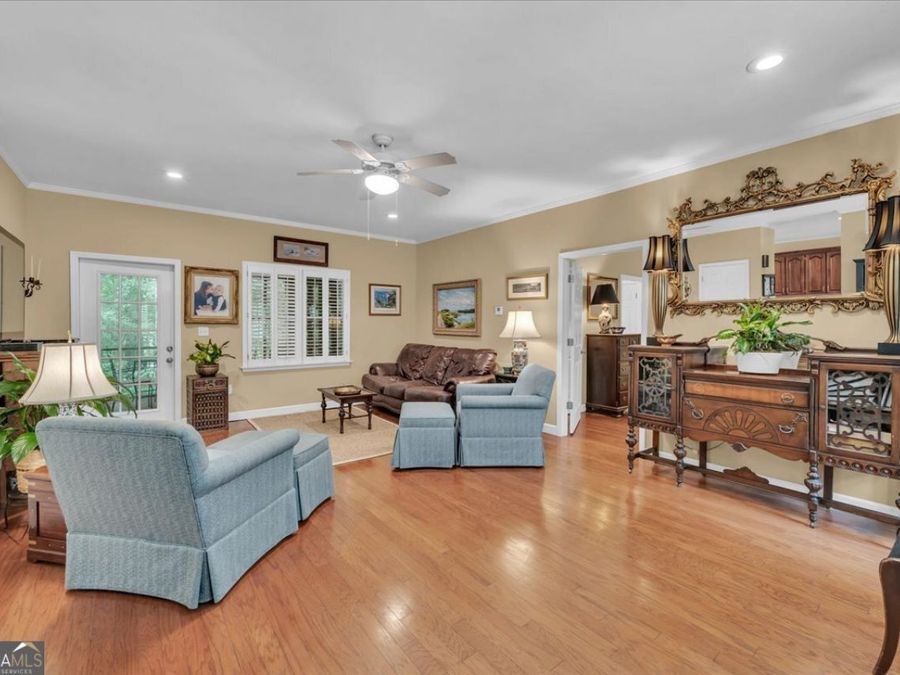Property Image 42