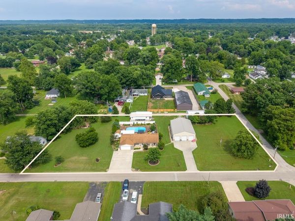 658 S Fulton Street, Clinton, IN 47842