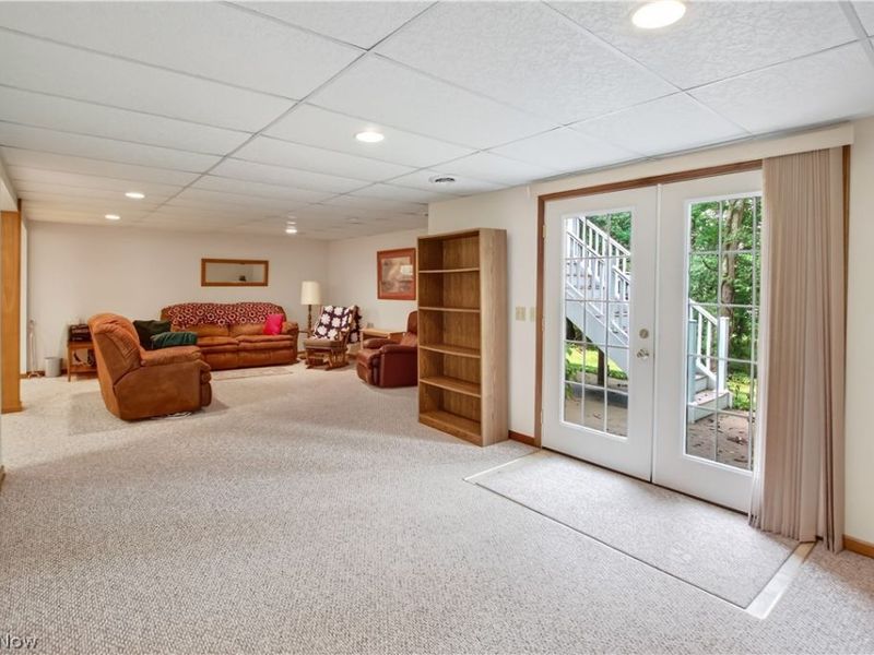 213 Crestland Avenue NW, North Canton, OH 44720 Photo 40