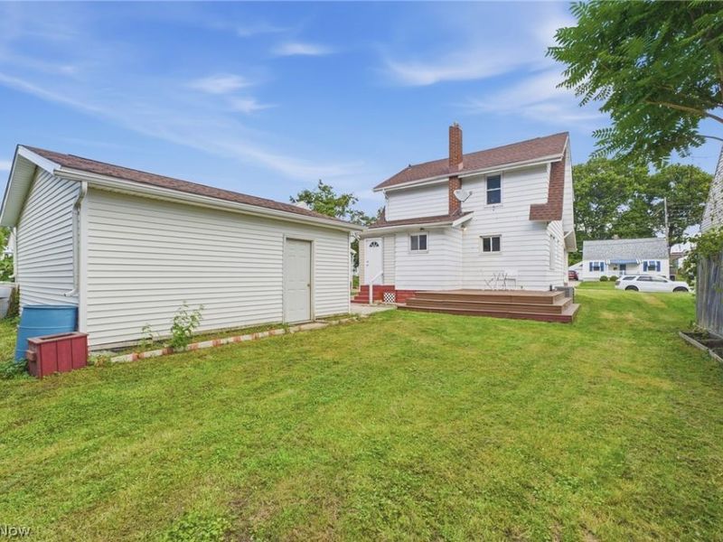 392 Oxford Avenue, Akron, OH 44310 Photo 9