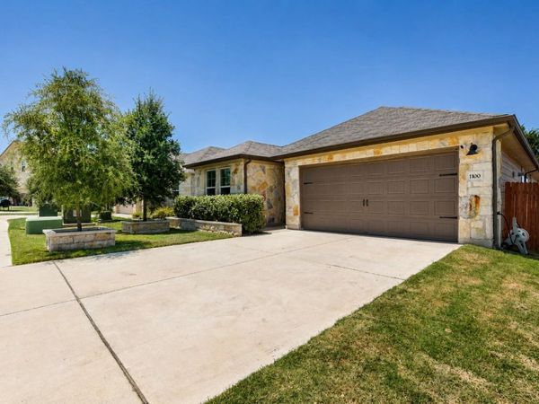 1100 View DR, Georgetown, TX 78628