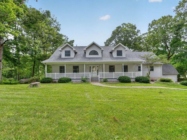 112 Winding Ridge Road, Denver, IA 50622