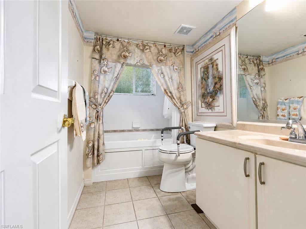 8294 Key Royal Cir , Unit 1631, Naples, FL 34119 Photo