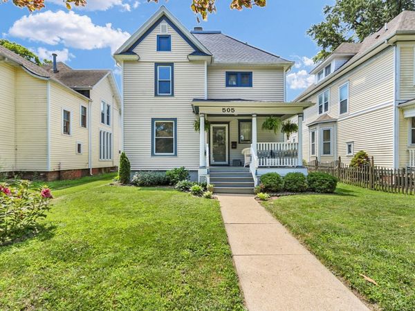 505 W Washington Street , Champaign, IL 61820