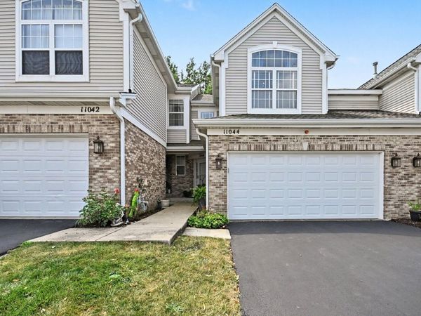 11044 72nd Street , Indian Head Park, IL 60525