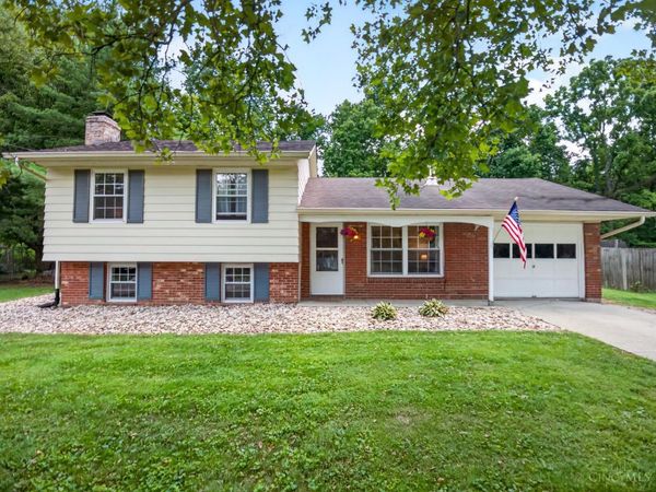 1545 E Meadowbrook Drive, Goshen, OH 45140