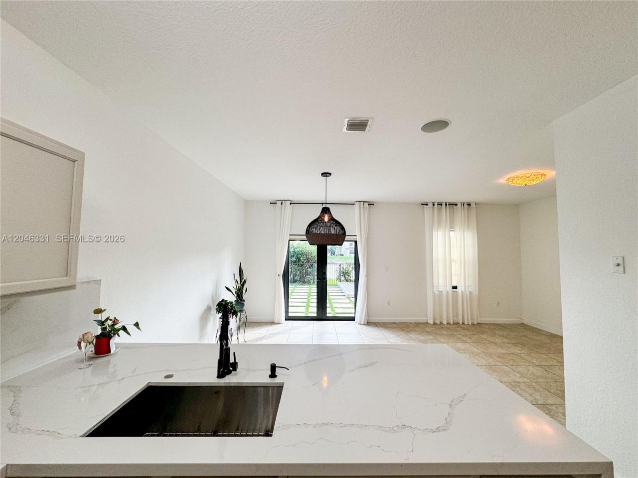 3740 NE 3rd Ct , Homestead, FL 33033 Photo