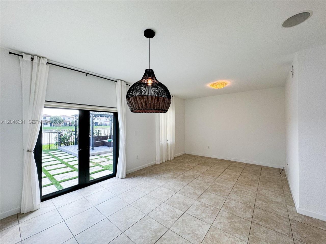 3740 NE 3rd Ct , Homestead, FL 33033 Photo