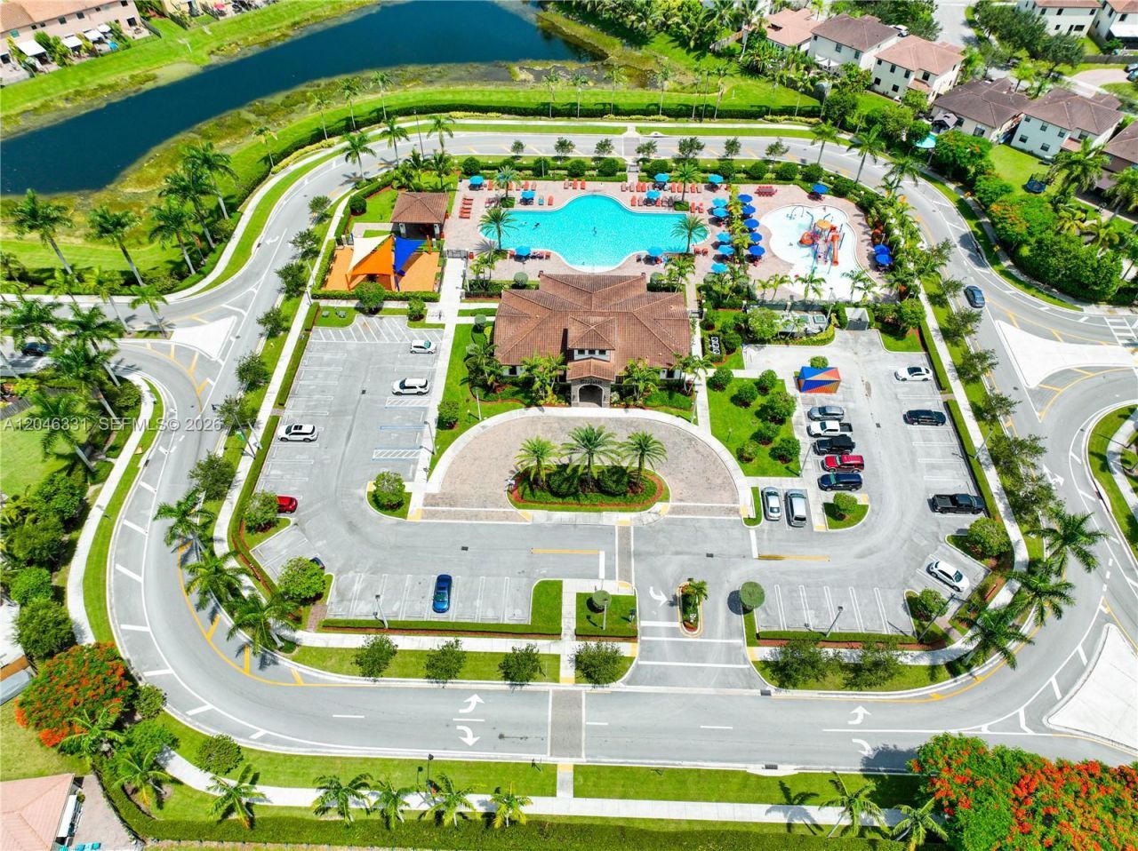 3740 NE 3rd Ct , Homestead, FL 33033 Photo