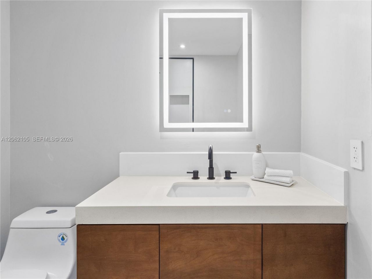 9853 Costa Del Sol Blvd , Unit 103-F, Doral, FL 33178 Photo