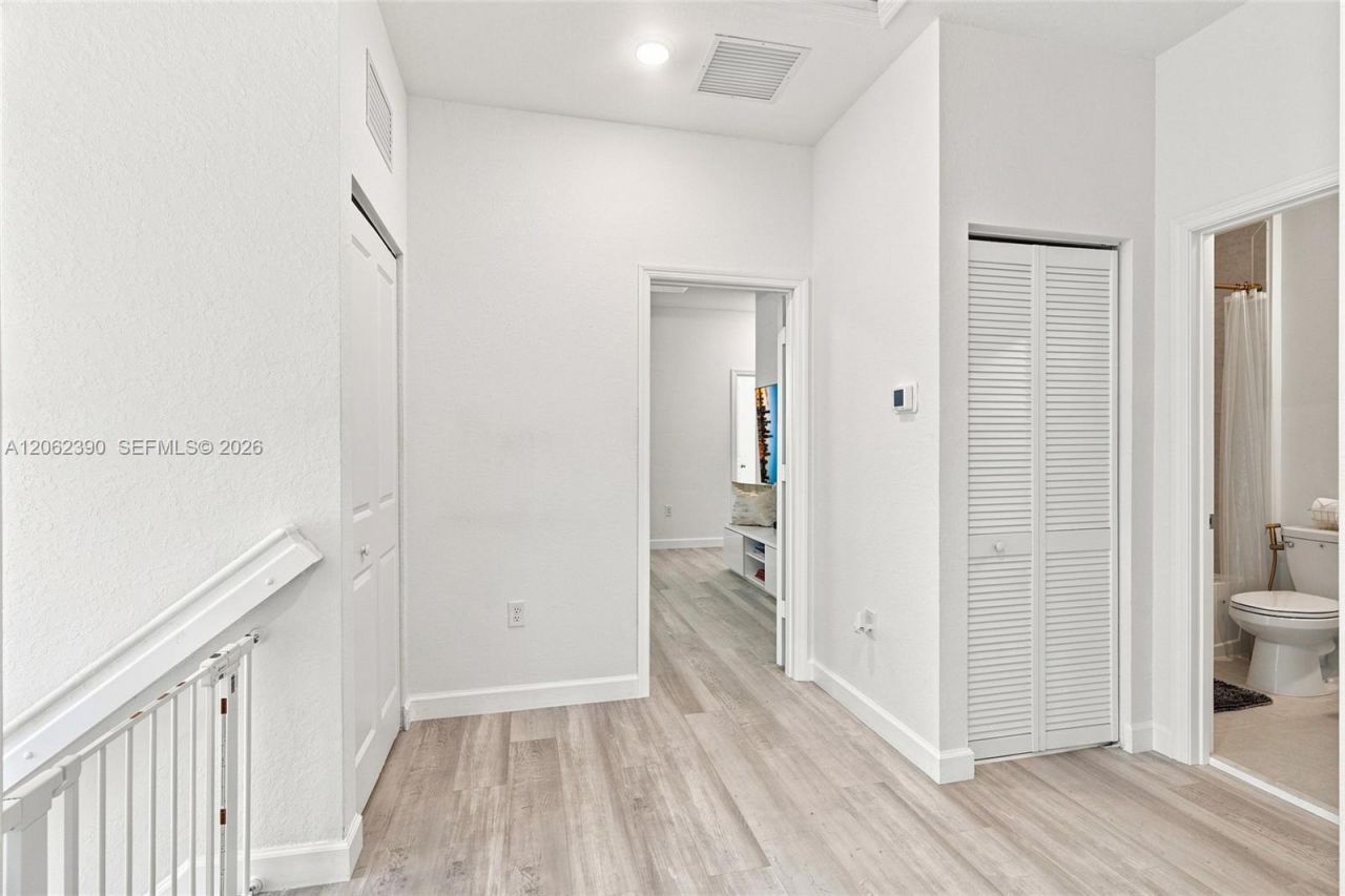 20369 NW 5th Ct, Unit 20369, Miami Gardens, FL 33169 Photo