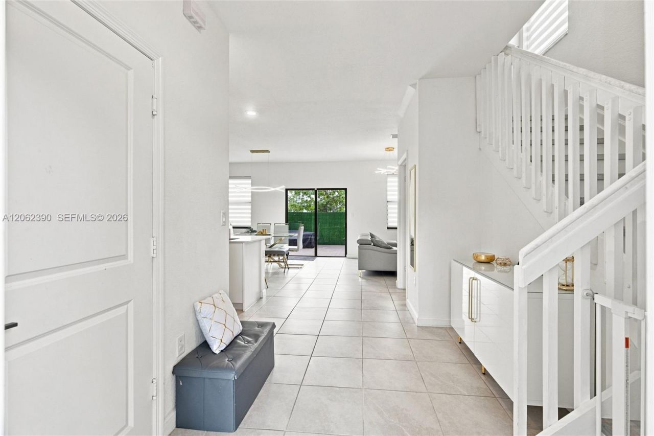 20369 NW 5th Ct, Unit 20369, Miami Gardens, FL 33169 Photo