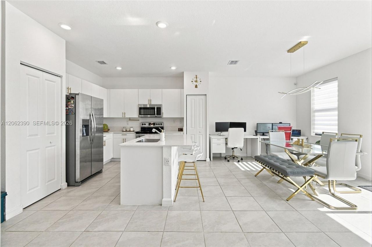 20369 NW 5th Ct, Unit 20369, Miami Gardens, FL 33169 Photo