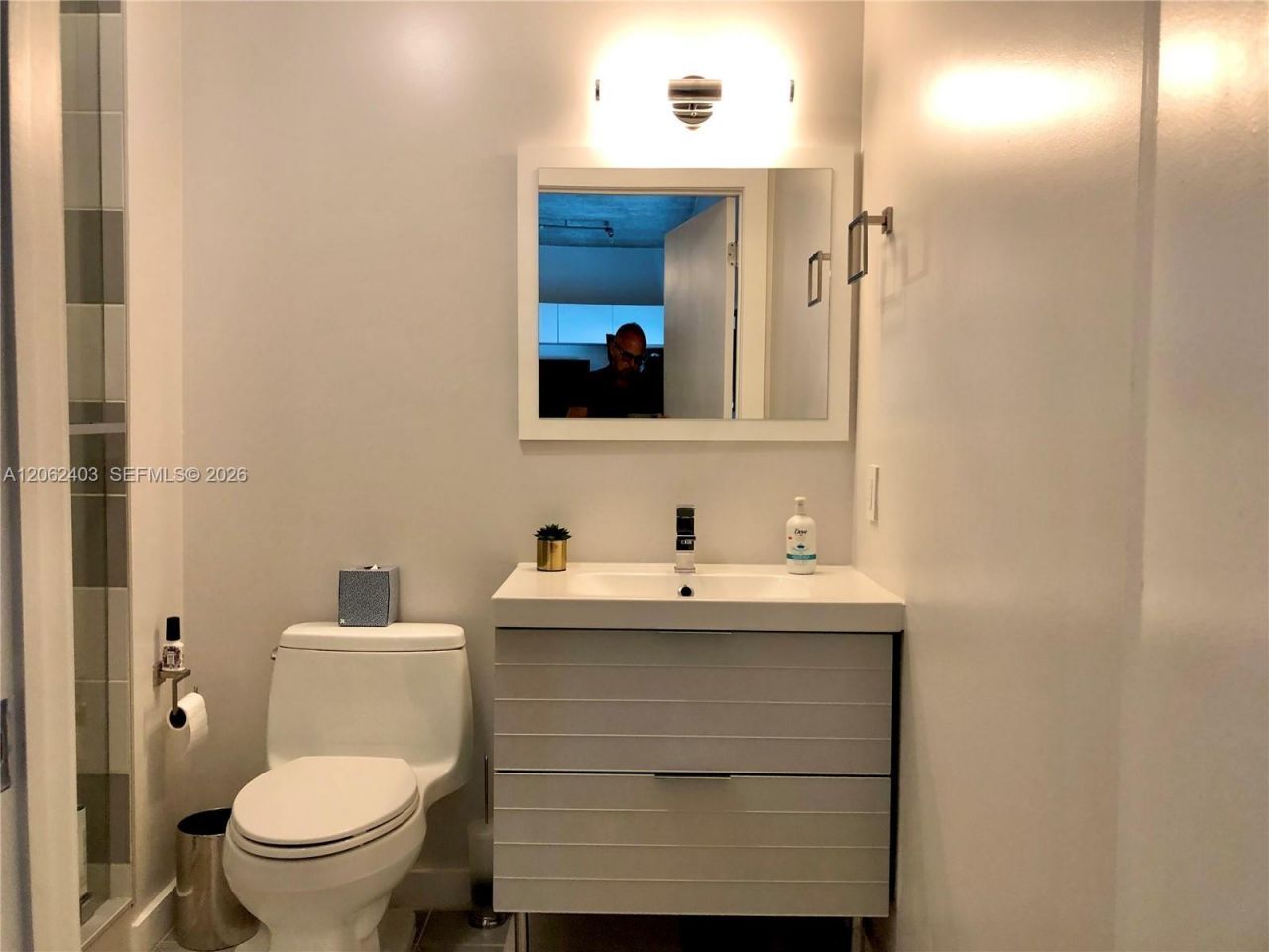 1700 Meridian Ave , Unit 303, Miami Beach, FL 33139 Photo