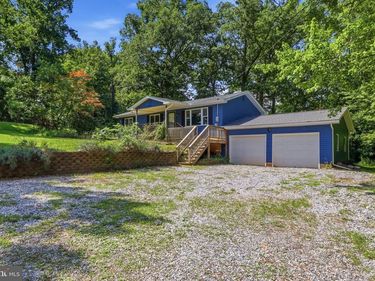 180 KENNEDY LANE, ETTERS, PA 17319