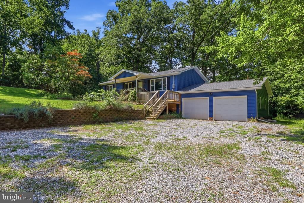 180 KENNEDY LANE, ETTERS, PA 17319